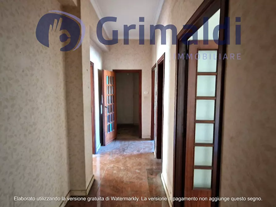 Immagine 6 di Pentalocale in vendita  in Via Michelangelo Schipa 91 a Napoli