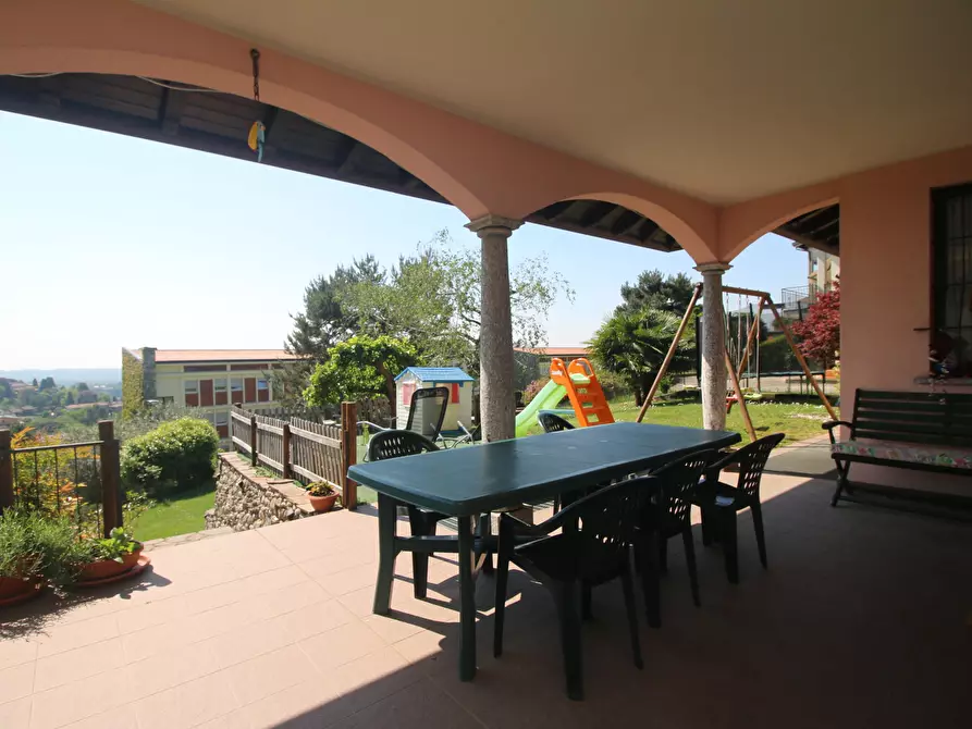 Immagine 8 di Villa in vendita  in Via delle Busacce 28 a San Fermo Della Battaglia