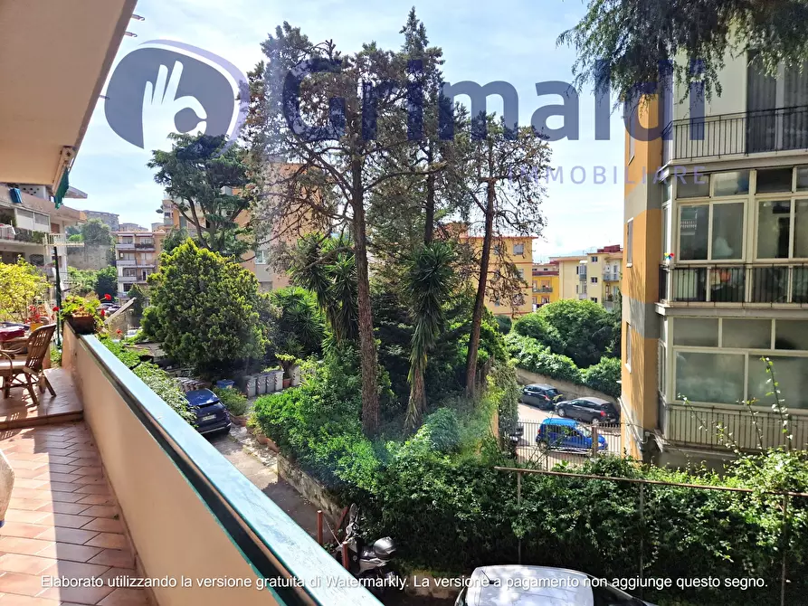 Immagine 19 di Pentalocale in vendita  in Via Pietro Castellino 141 a Napoli