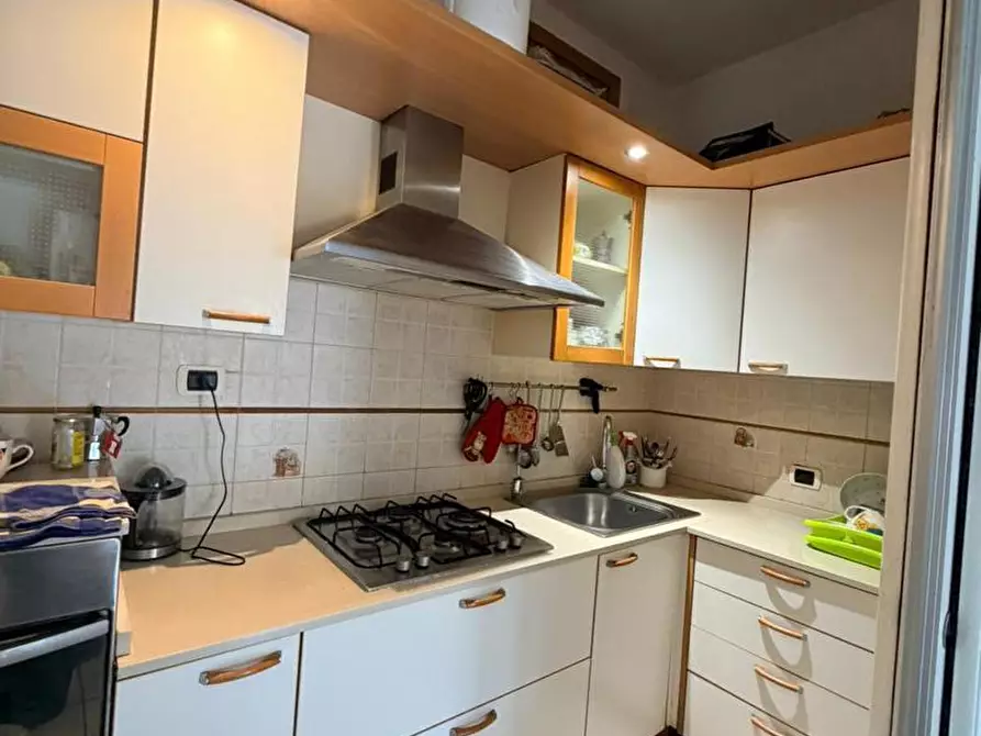 Immagine 7 di Appartamento in vendita  in Via Montello 46 a Aprilia