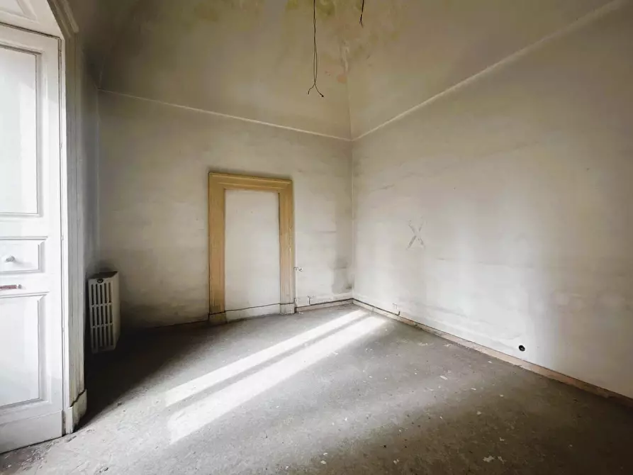 Immagine 38 di Pentalocale in vendita  in Vico dei Fieschi 2 a Lecce