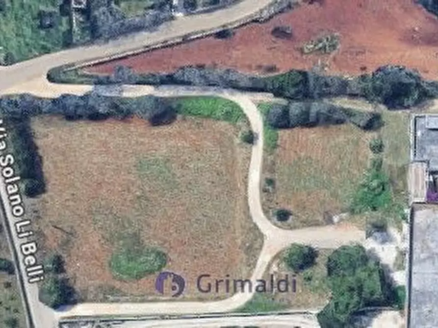 Immagine 22 di Magazzino in vendita  in Via Solano Li Belli 47 a Lequile