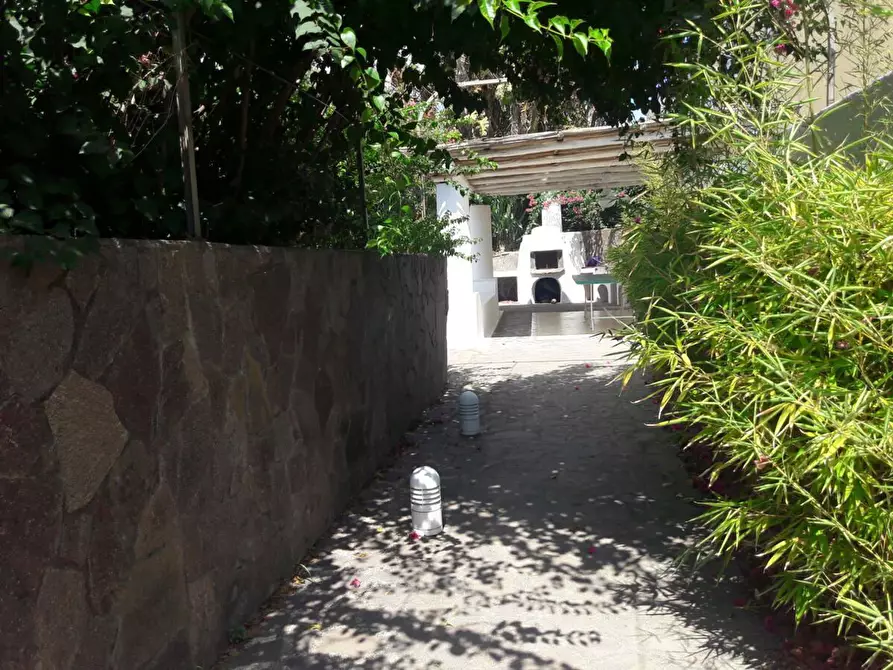 Immagine 21 di Casa indipendente in vendita  in via Umberto I 1 a Santa Marina Salina