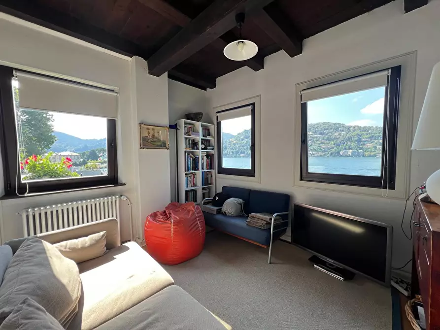 Immagine 7 di Casa indipendente in affitto  in Viale Geno 16 a Como