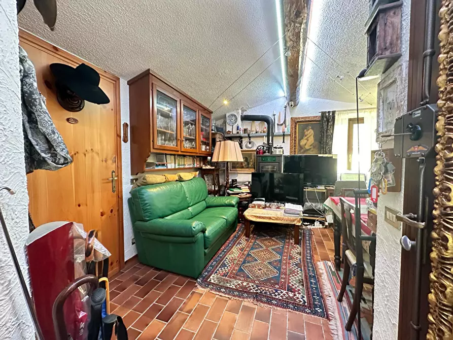 Immagine 3 di Bilocale in vendita  in Riva Valdobbia Piazza IV Novembre 7 a Alagna Valsesia