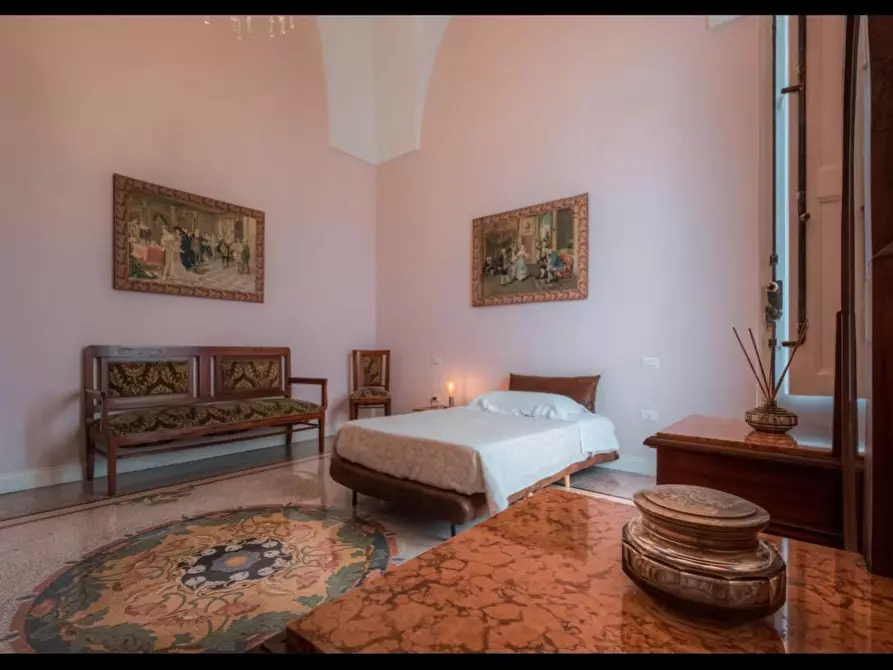 Immagine 29 di Palazzo in vendita  in via saverio de pace 3 a Nardo'