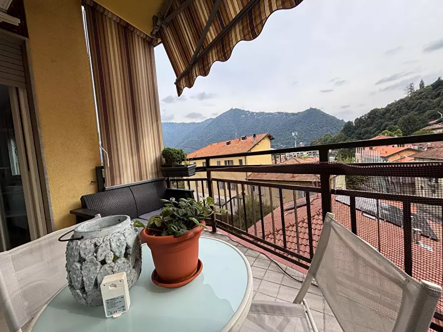 Immagine 7 di Trilocale in vendita  in Via della Conciliazione 36 a Como