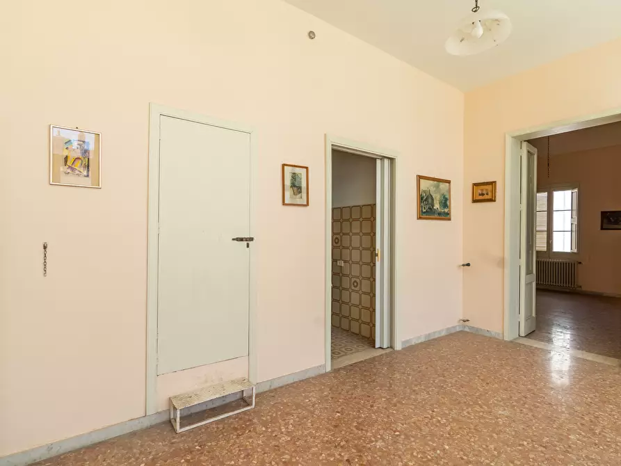 Immagine 33 di Palazzo in vendita  in Via Giacomo Matteotti a Nardo'