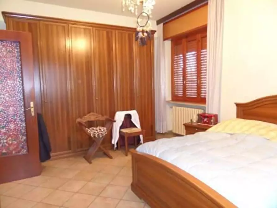 Immagine 15 di Villa in vendita  in Via Magenta 4 a Villata