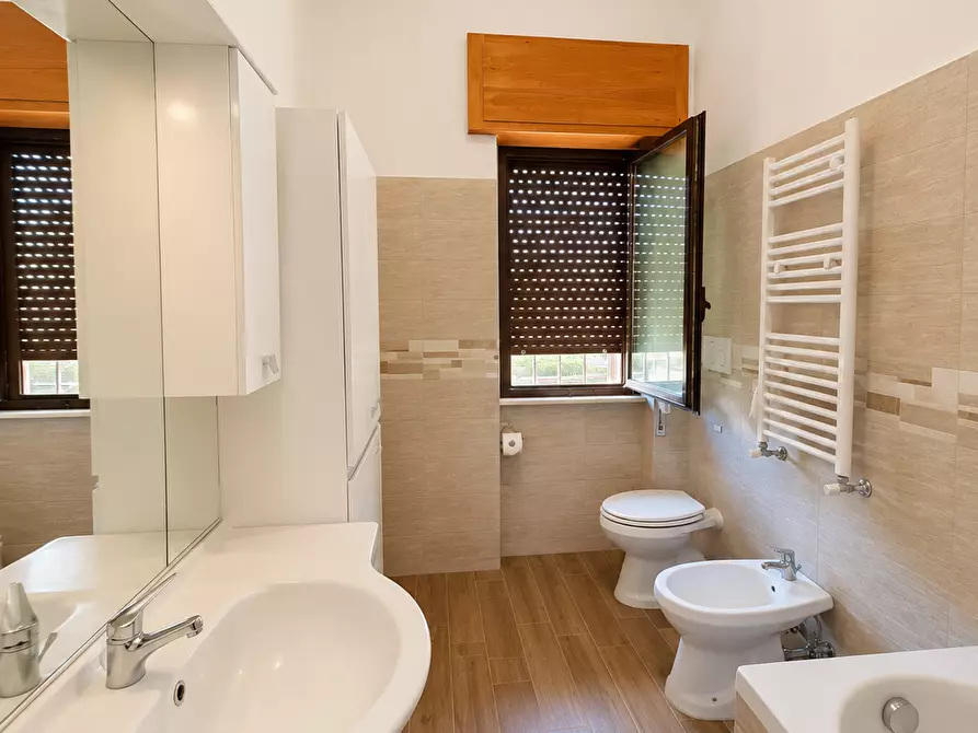 Immagine 12 di Villa in vendita  in via siracusa 7 a Nettuno