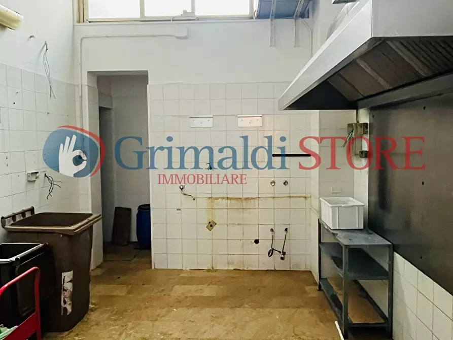Immagine 7 di Locale commerciale in vendita  in Via Colonnello Archimede Costadura 20 a Lecce