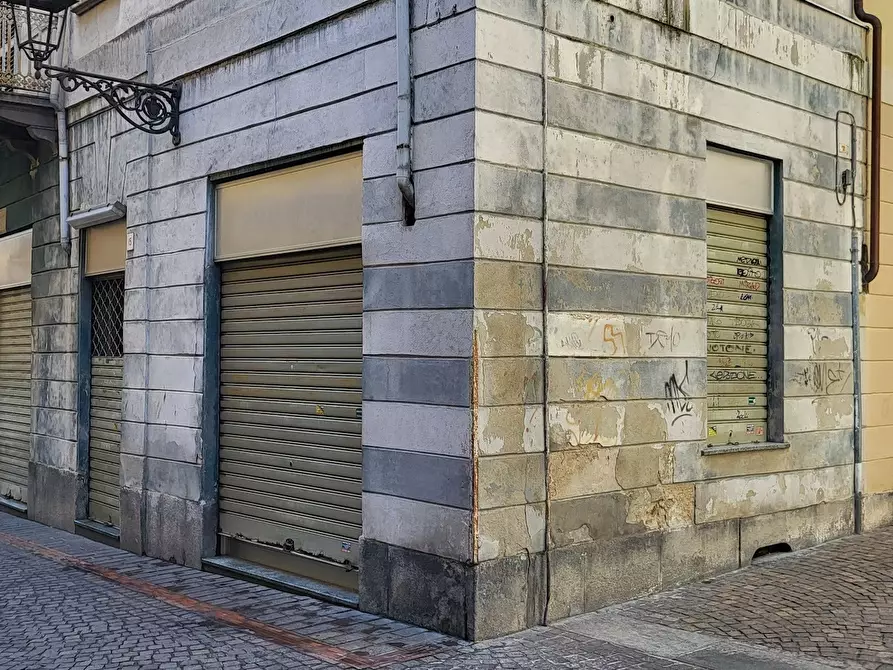 Immagine 4 di Attività artigianale in vendita  in Via Emanuele Foa a Vercelli