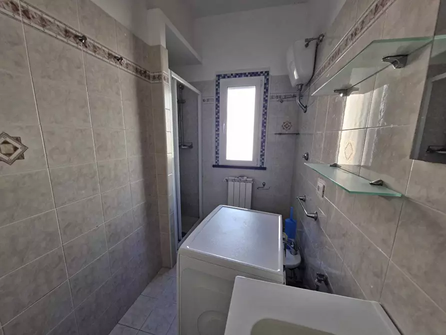 Immagine 12 di Trilocale in affitto  in Via Cristoforo Colombo 12 a Anzio