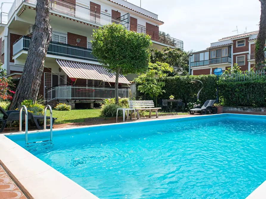 Immagine 5 di Quadrilocale in affitto  in Via Conchiglia di Mare 4 a Anzio