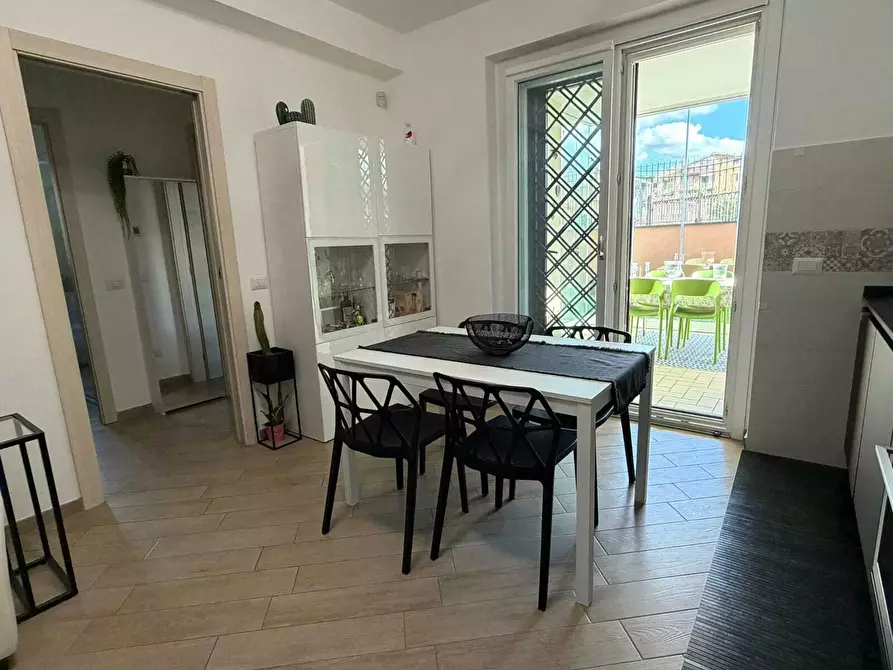 Immagine 7 di Trilocale in vendita  in Via Luigi Einaudi 11 a Marino