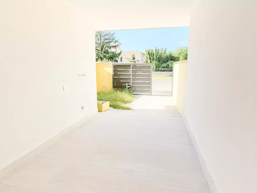 Immagine 4 di Bilocale in affitto  in Via Pietro Nenni 66 a Nettuno