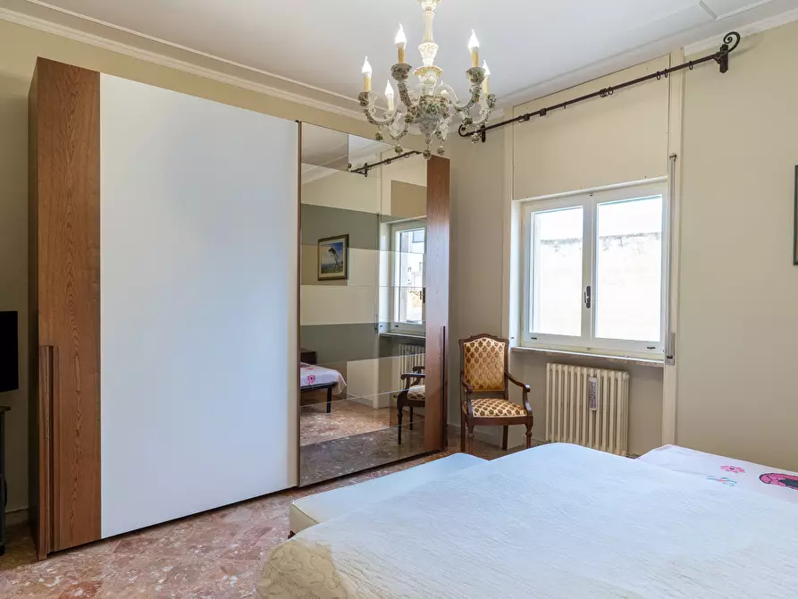 Immagine 23 di Pentalocale in vendita  in Via Salvatore Grande 12 a Lecce