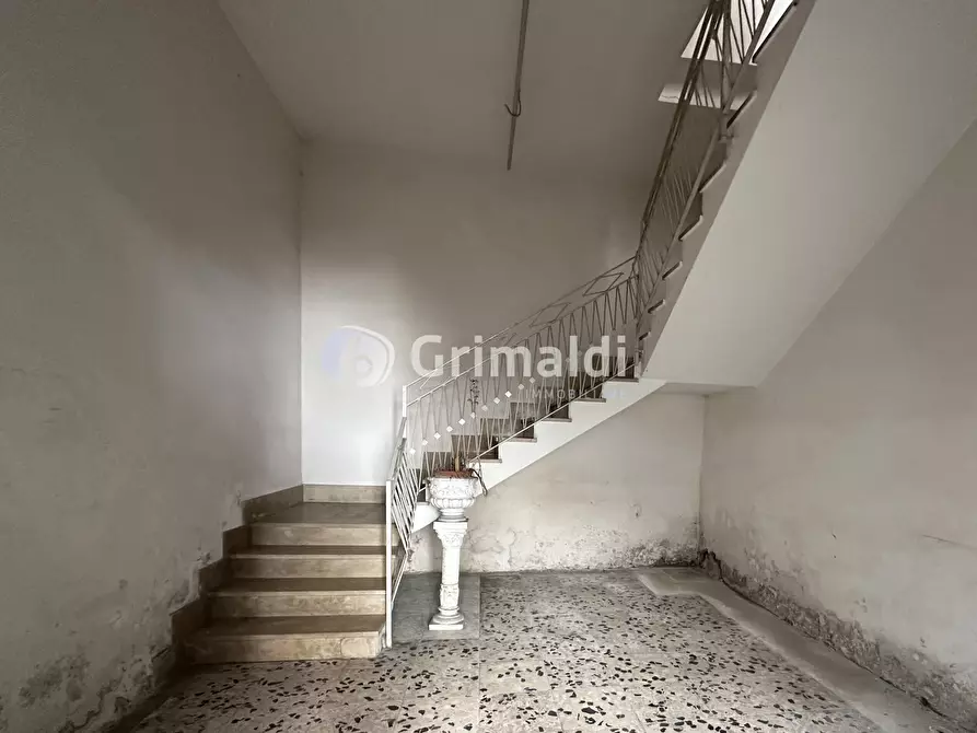 Immagine 4 di Trilocale in vendita  in Via Giacomo Leopardi 6 a Acerra