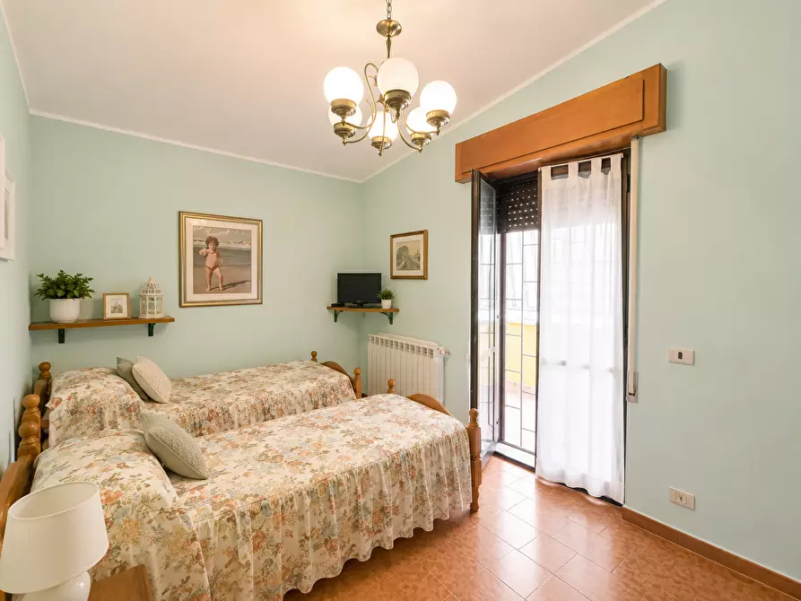 Immagine 10 di Villa in vendita  in via siracusa 7 a Nettuno