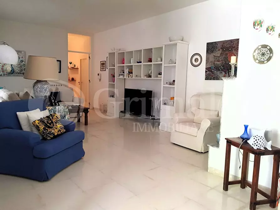 Immagine 3 di Casa indipendente in vendita  in corso cesare vergine a Tuglie