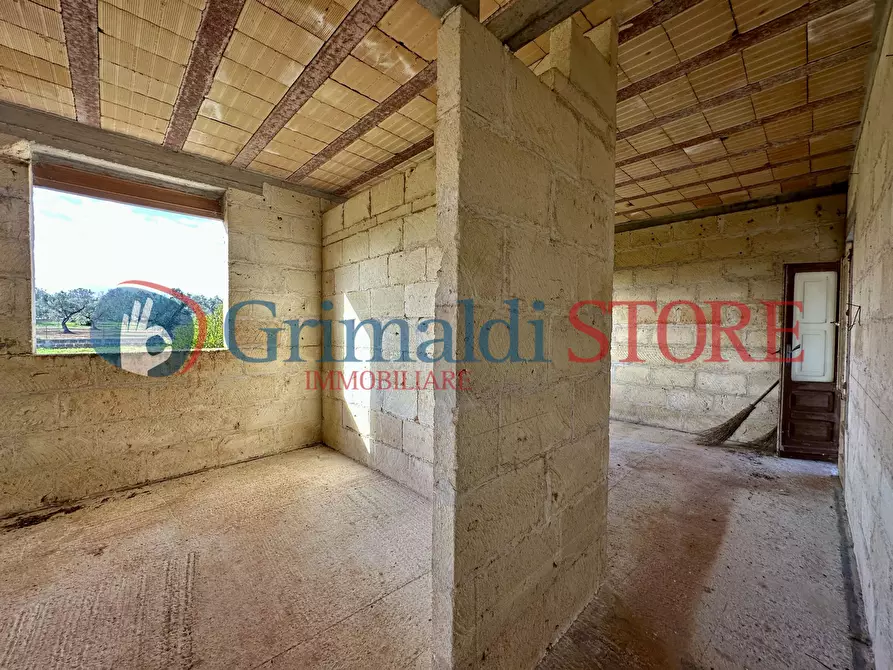 Immagine 15 di Rustico / casale in vendita  a San Vito Dei Normanni