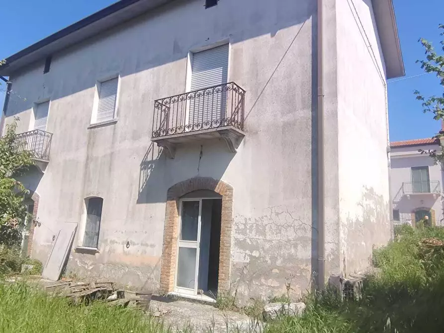 Immagine 2 di Villa in vendita  in Via Sferracavallo snc a San Martino Valle Caudina