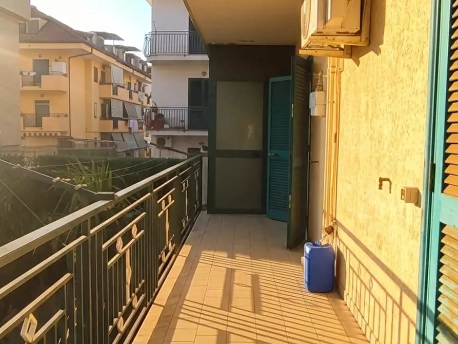 Immagine 15 di Quadrilocale in vendita  in Via Eduardo Scarfoglio 15B a Giugliano In Campania