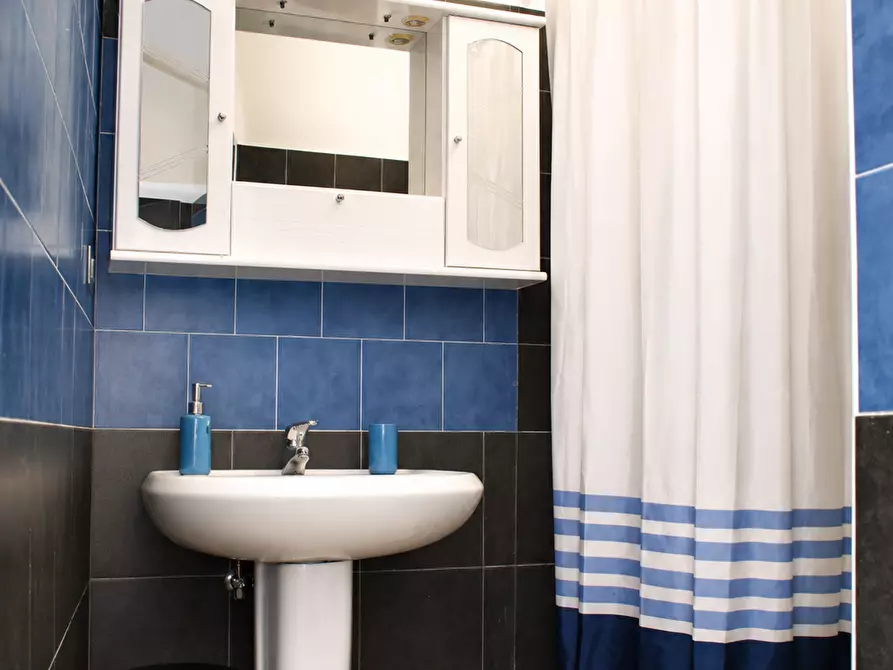 Immagine 5 di Casa indipendente in vendita  in Via Mario Rapisardi a Ostuni