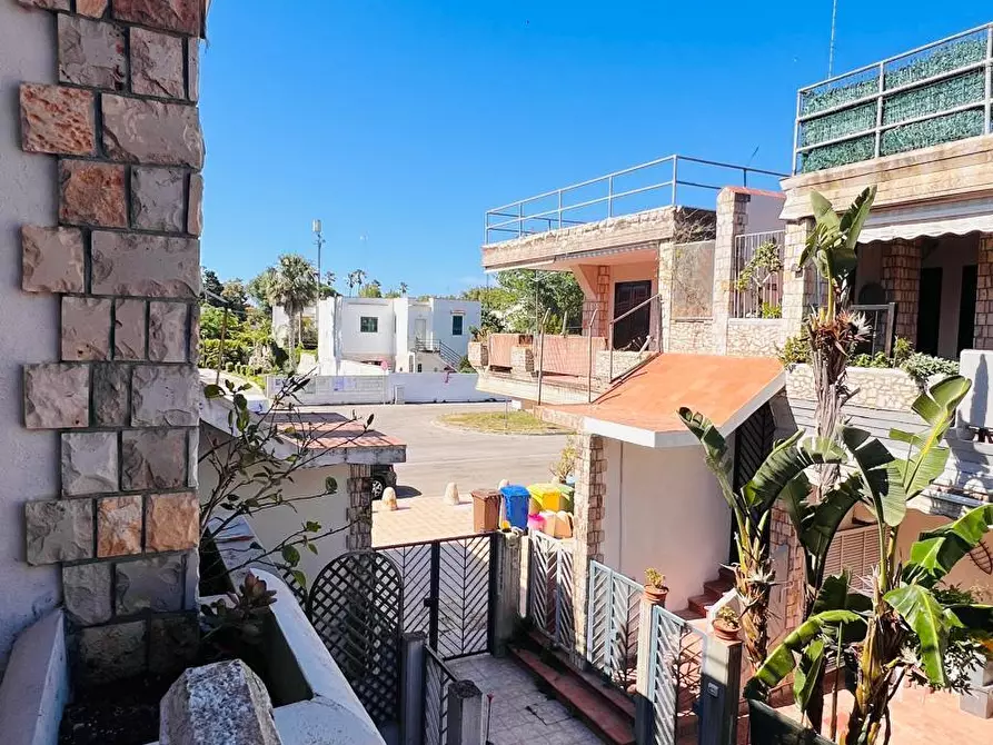 Immagine 9 di Trilocale in vendita  in Via Valona 10 a Lecce