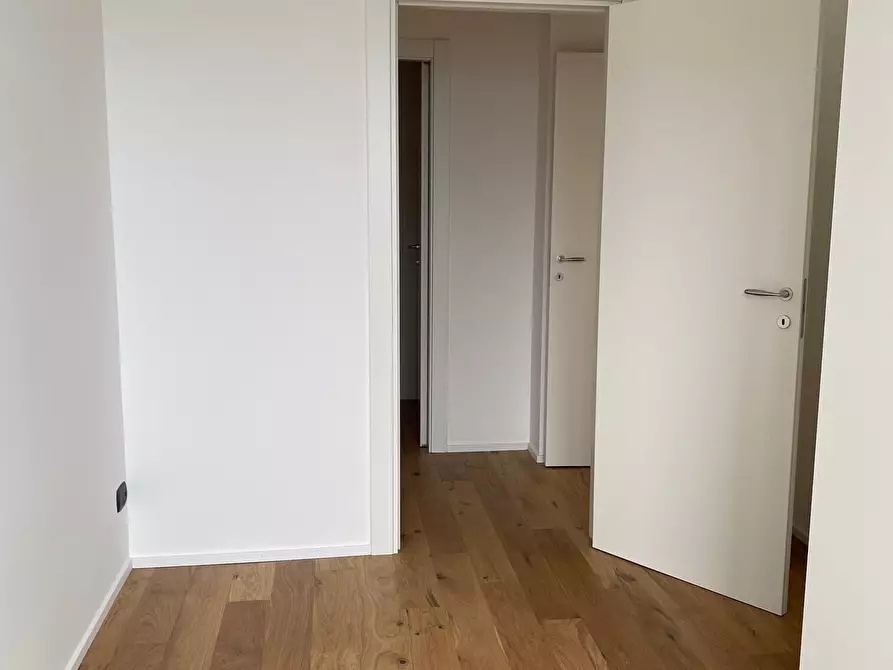 Immagine 15 di Trilocale in vendita  in Viale per S. Fermo della Battaglia 18 a Como