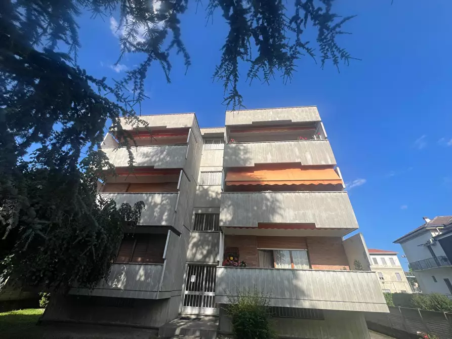 Immagine 18 di Trilocale in vendita  in Via Fulvio Testi 30 a Vercelli