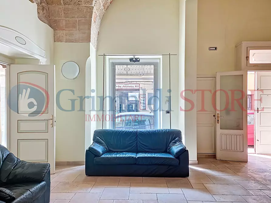 Immagine 1 di Ufficio in vendita  a Francavilla Fontana