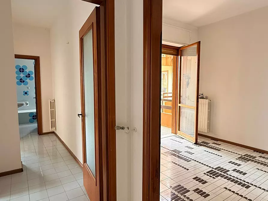 Immagine 15 di Trilocale in vendita  in Via Vincenzo Ciardo 1 a Lecce