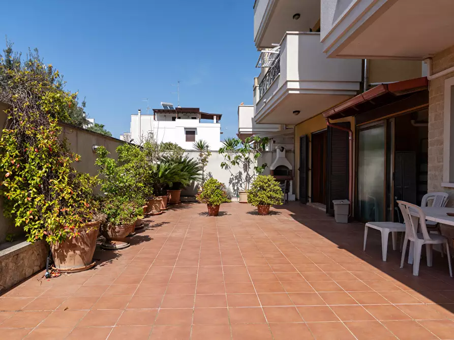 Immagine 20 di Villa in vendita  in Via Piero Della Francesca 92 a Lecce