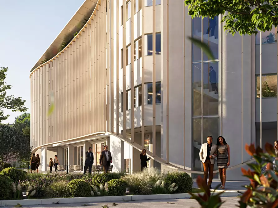 Immagine 2 di Locale commerciale in vendita  in Via Ada Cudazzo 103 a Lecce