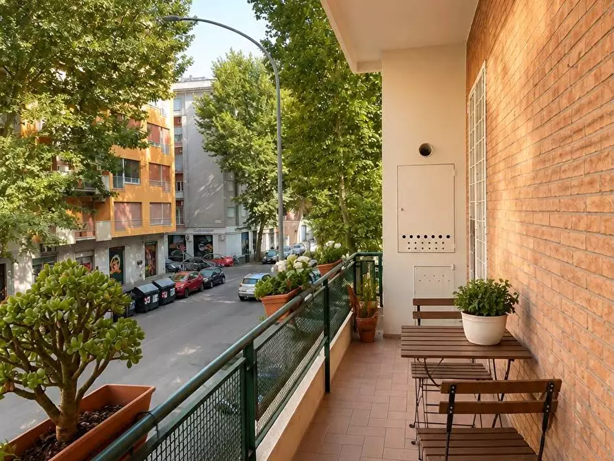 Immagine 11 di Quadrilocale in vendita  in Via Macedonia 92 a Roma