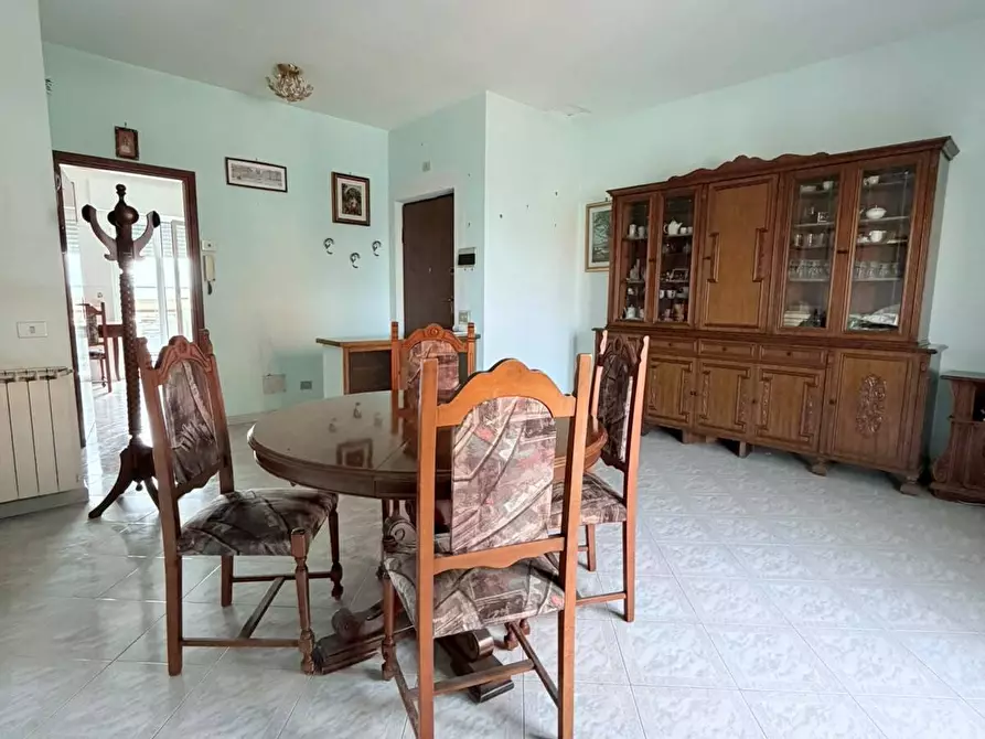 Immagine 3 di Appartamento in vendita  in LARICI 24 a Aprilia