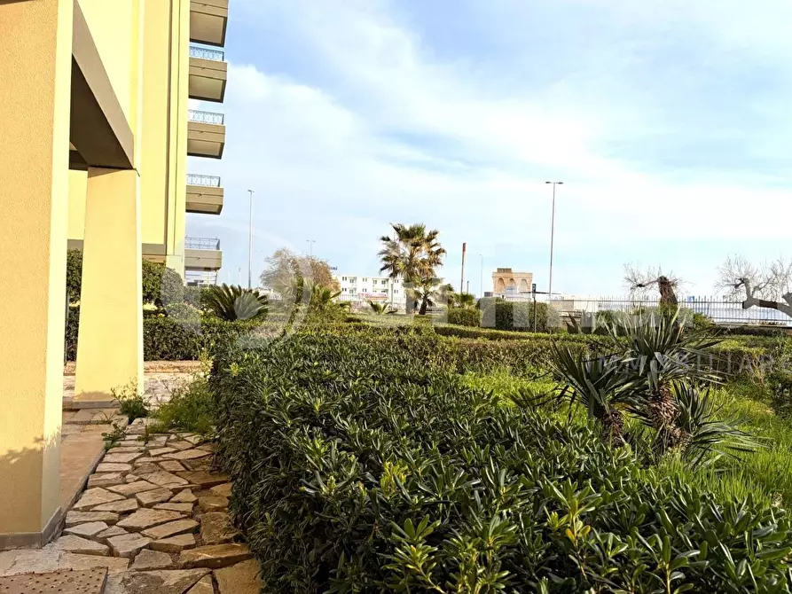 Immagine 39 di Quadrilocale in vendita  in via ariosto 7 a Gallipoli