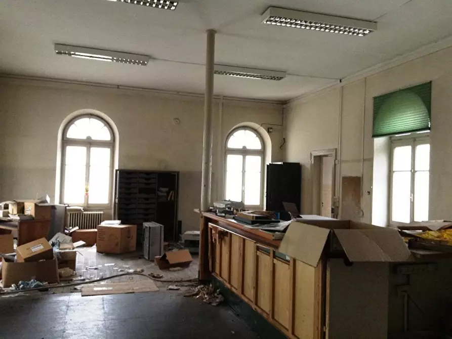Immagine 5 di Ufficio in vendita  in Via Monte Rosa 63 a Scopa