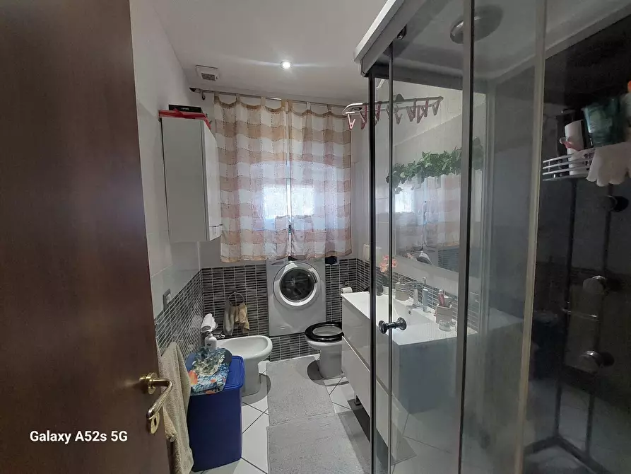 Immagine 9 di Trilocale in vendita  in Via Alebbio 4 a Como