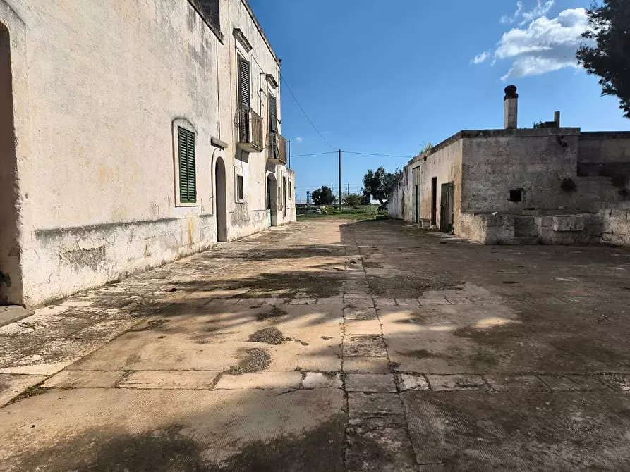 Immagine 27 di Villa in vendita  in Viale Aldo Moro a Monopoli