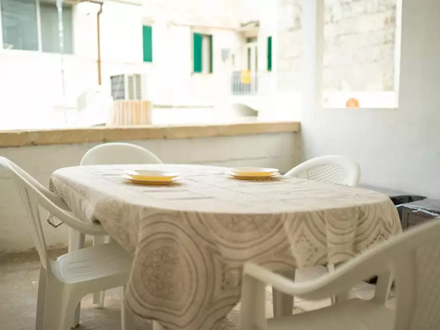 Immagine 4 di Casa indipendente in vendita  in Vico Campanella 6 a Monopoli