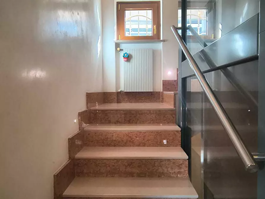 Immagine 37 di Villa in vendita  in Via Concilio Vaticano 6/A a Monopoli