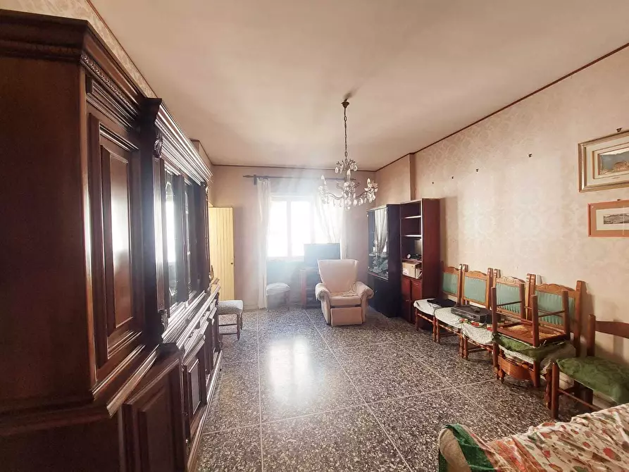 Immagine 6 di Trilocale in vendita  in VIA PAOLA FALCONIERI a Roma