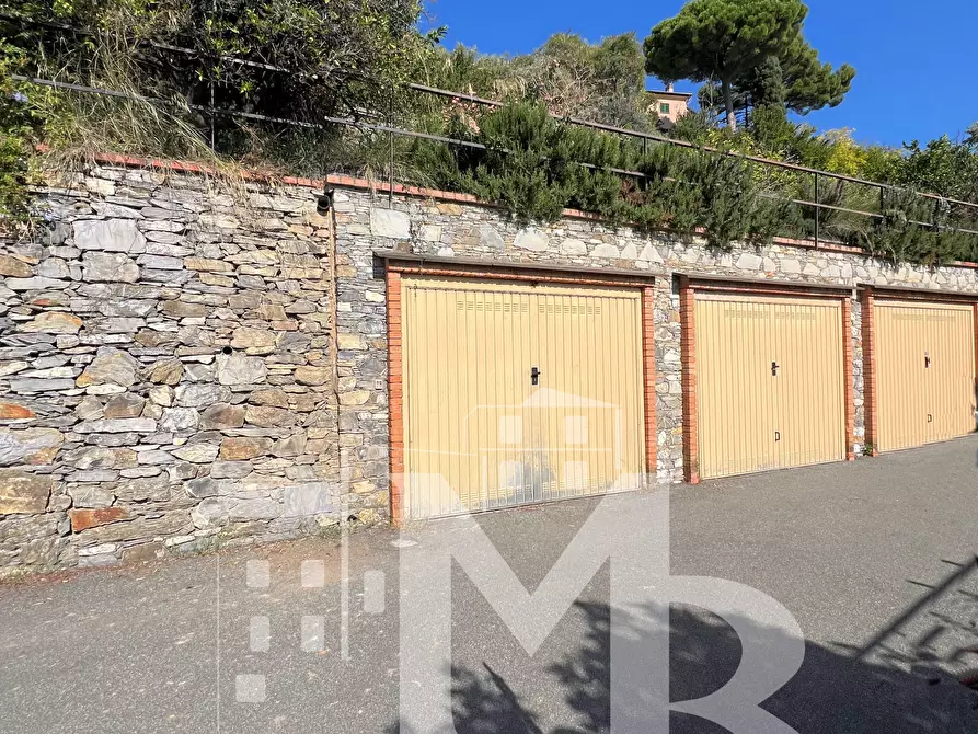 Immagine 33 di Pentalocale in vendita  in Via Salvo D'Acquisto a Recco