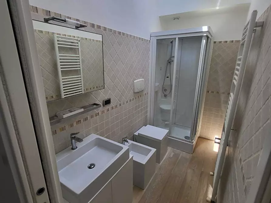 Immagine 46 di Quadrilocale in vendita  a Santo Stefano Di Magra