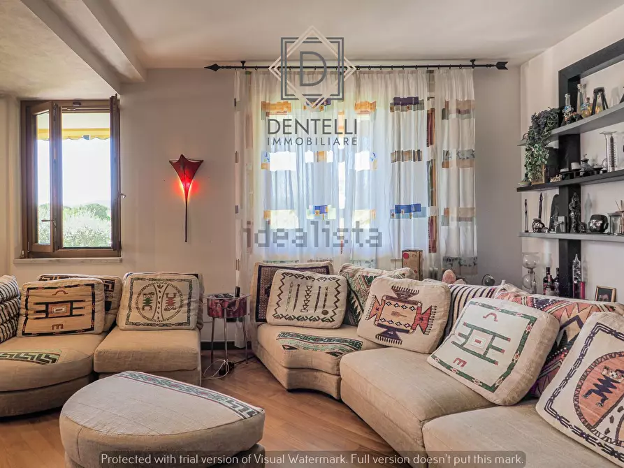 Immagine 7 di Casa semindipendente in vendita  a Sarzana