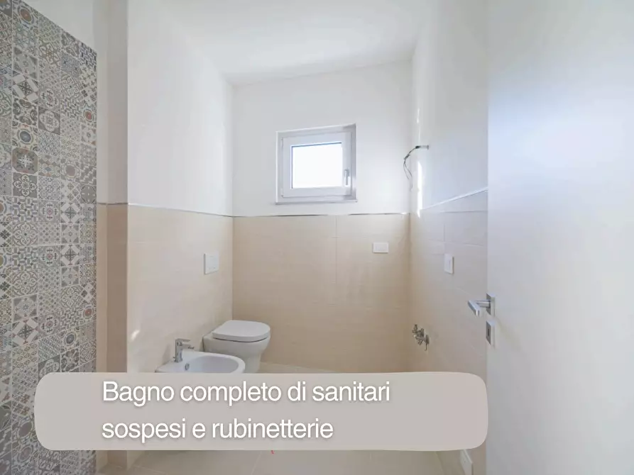 Immagine 5 di Bilocale in vendita  a Sarzana