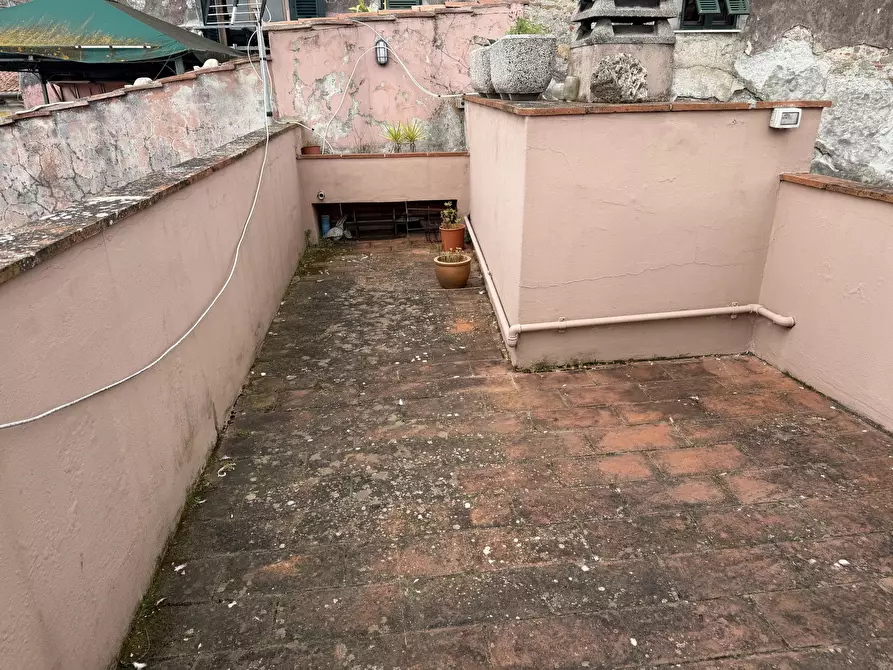 Immagine 38 di Appartamento in affitto  in Via Domenico Fiasella a Sarzana