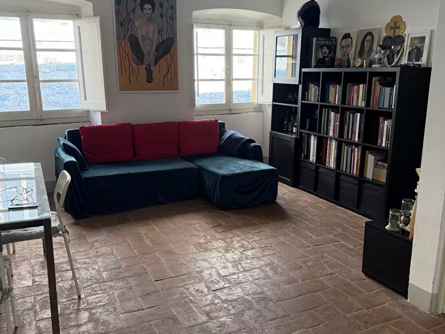 Immagine 3 di Quadrilocale in affitto  a Sarzana